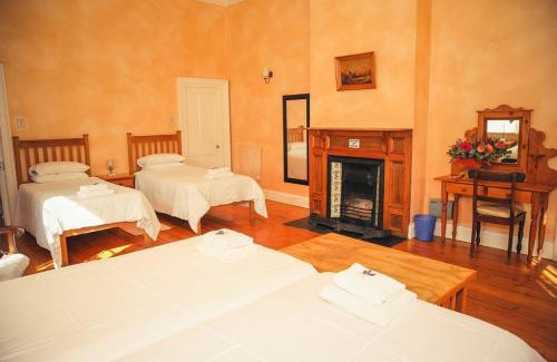 Oudtshoorn Bed & Breakfast | Wilgewandel Holiday Farm & Day Restaurant