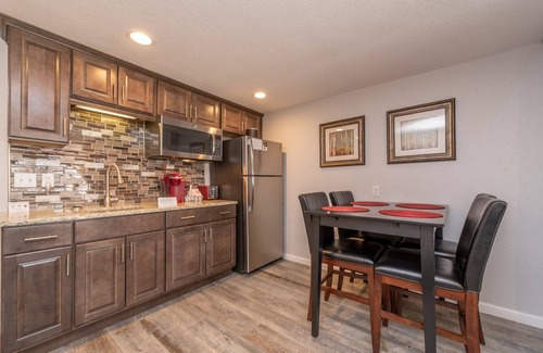 Thayerville Condo | Will O' The Wisp 205A: Lakefront Efficiency Condo, Expansive Lake Views, Firepla