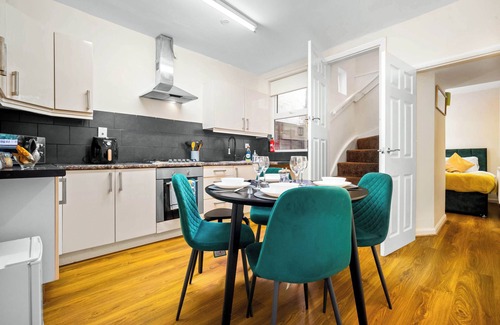 Birmingham House | Willes Road City House