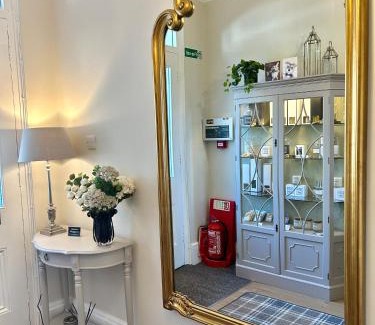 Llandudno Apartment | Willesden, Apartment 2, A beautifully furnished and spacious apartment located in the heart of Llandudno