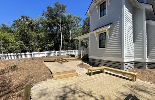 Cape Fear Station House | Willet on Kinnakeet | 3 Bed, 3 Bath