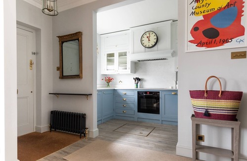 Knightsbridge Apartment | William Mews by onefinestay