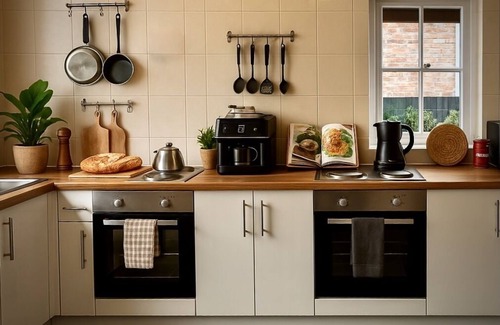 Willingham Apartment | Willingham House - Trinity Suite