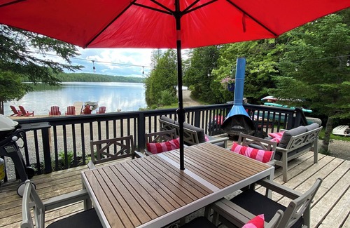 North Frontenac Cottage | Willow Cabin - North Frontenac Lodge