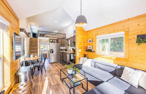 Port Angeles East House | Willow Corner: cozy modern tiny home