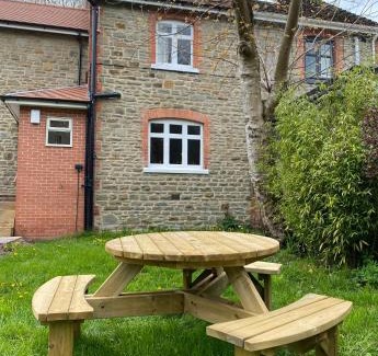 Coleford House | Willow Cottage