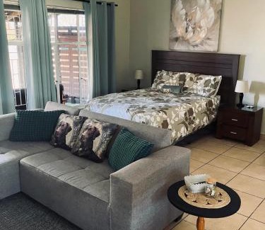 Evander House | Willow Cottage