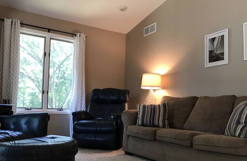 Holland Cottage | Willow House - 3BR, 3BA - Great for families