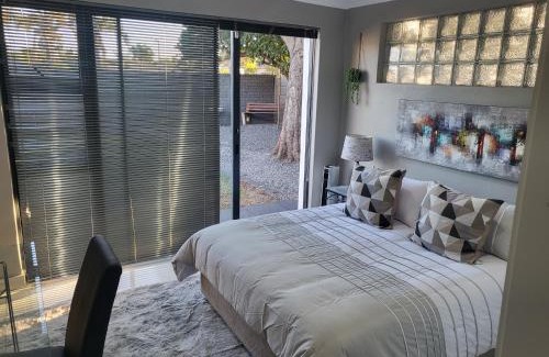 West Beach House | Willow Retreat Blouberg