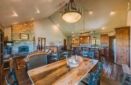Philipsburg House | Willow Ridge Lodge - Nestled Above Rock Creek