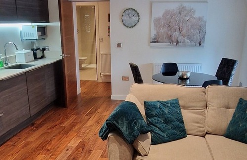 Stamford Apartment | Willow Suite - One-bed studio apartment