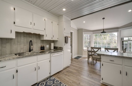 Wilmington House | Wilmington Rental ~ 4 Mi to Wrightsville Beach!