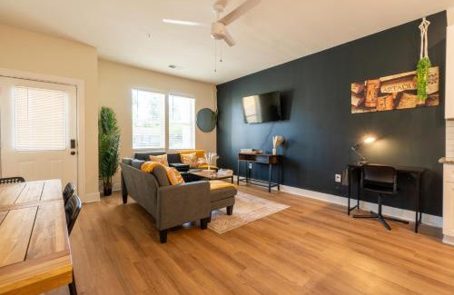 Wilmington Apartment | Wilmingtonbeachmoderncozypooltablefreewifi