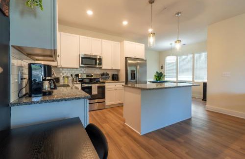 Wilmington Apartment | Wilmingtonbeachmoderncozypooltablefreewifi