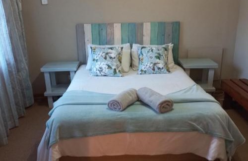 Bloemfontein Apartment | Wilreco self carting 2 bedroom flat.