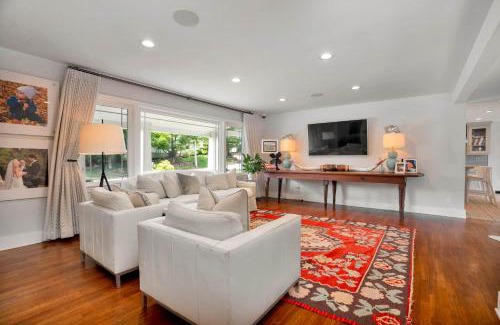 Fayetteville House | Wilson Park Spa home sauna and walking trails