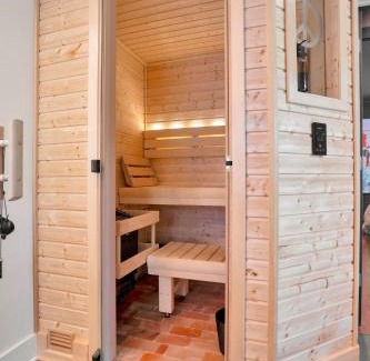 Fayetteville House | Wilson Park Spa home sauna and walking trails
