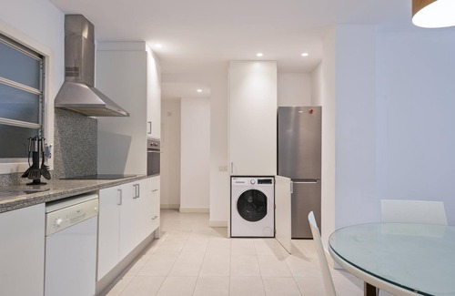 Pedralbes Apartment | Winahost Barcelona Pedralbes