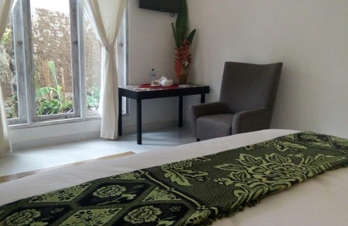 Munduk Bed & Breakfast | Winaposa Villas and Warung Pudak