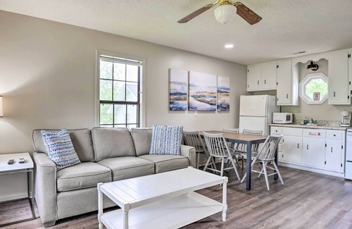 Winchester Cabin | Winchester Vacation Rental: Boater's Paradise