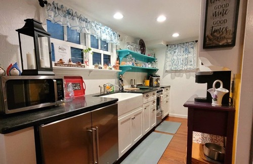 Mount Gretna Heights Cottage | Wind Down on Weaver