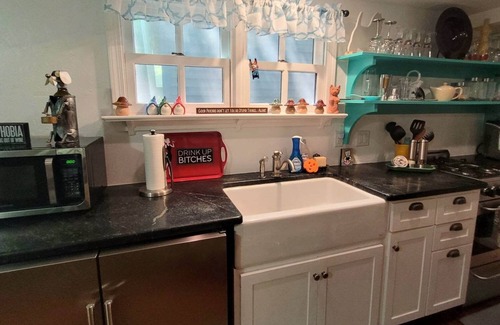 Mount Gretna Heights Cottage | Wind Down on Weaver