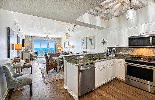 Ono Island Condo | Windemere 706 - Beachfront view - NO HASSLE CHECK OUT