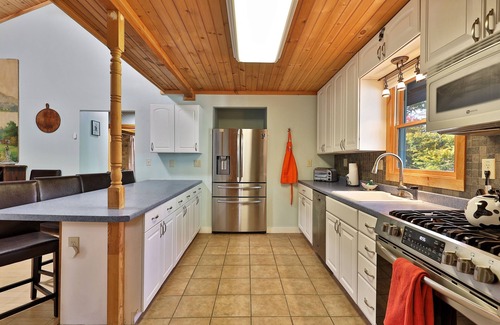 Killington House | Winding Way Chalet 3 Bedroom Home