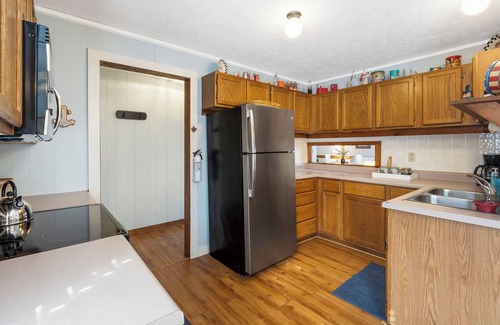 Branson West Cabin | Windjammer Cottage - Branson