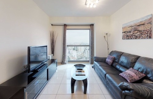 Nachlaot Apartment | Windows of Jerusalem - Serene Apt. in City Center