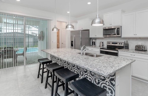 Davenport House | Windsor Island Resort 5 Bedroom East Facing Pool - P820923