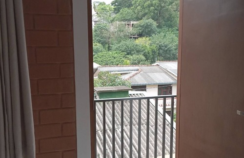 Richmond Hill House | Windy Hanthana Kandy - For a Calm And Quite Stay