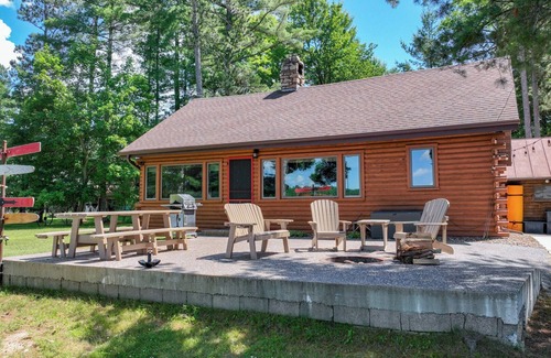 Neillsville Cabin | Windy Point Cabins, LLC.