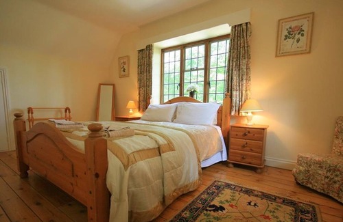Longborough Cottage | WINDY RIDGE COTTAGE, pet friendly, with open fire in Longborough