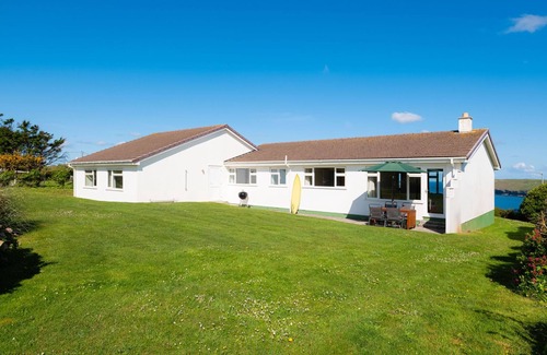 Polzeath Cottage | WINDYHILL, pet friendly, with open fire in Polzeath