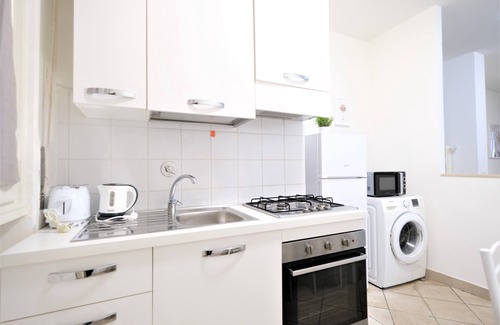 Peretola Apartment | Wine Apartments Florence Verdicchio