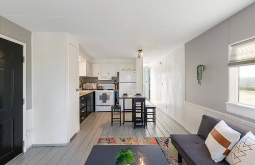 Temecula House | Wine Country Cottage W/Amazing Pano-Great Reviews!