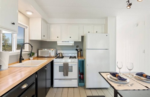 Temecula House | Wine Country Cottage W/Amazing Pano-Great Reviews!