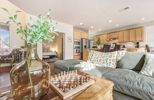 Windsor House | Wine Country Home of Healdsburg Wine Maker