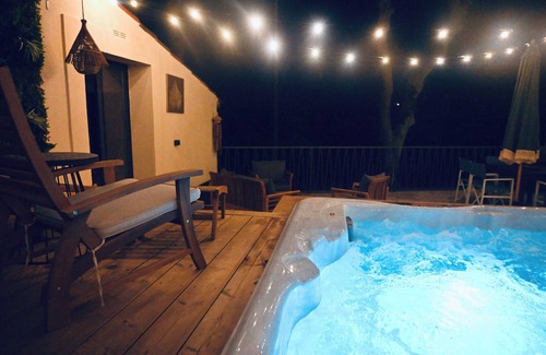 Servian Apartment | Wine Spa Occitanie - Suite 80m2 Jacuzzi Privatif