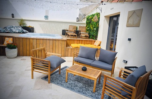 Servian Apartment | Wine Spa Occitanie - Suite 80m2 Jacuzzi Privatif