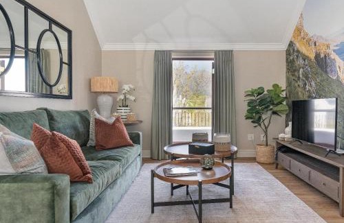 Stellenbosch Cabin | Winelands Golf Lodges 39