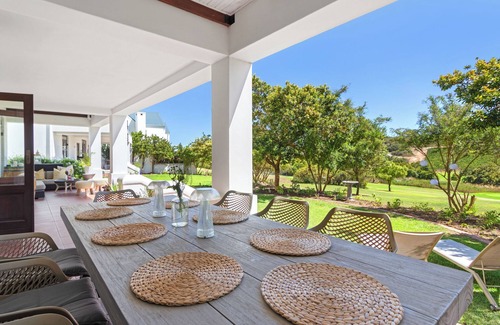 Stellenbosch Villa | Winelands Golf Lodges 2