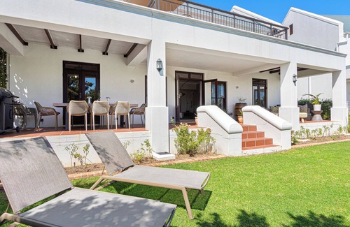 Stellenbosch Villa | Winelands Golf Lodges 2