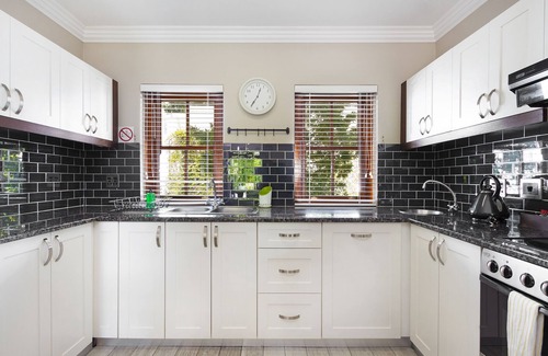 Stellenbosch Villa | Winelands Golf Lodges 17