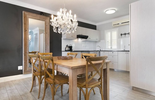 Stellenbosch Villa | Winelands Golf Lodges 24