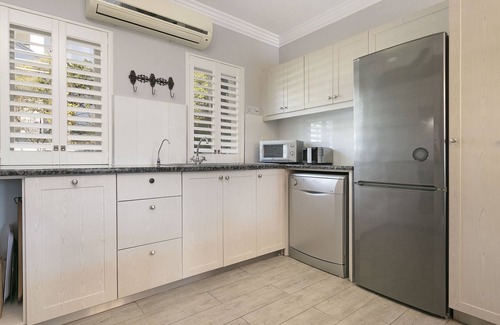 Stellenbosch Villa | Winelands Golf Lodges 24