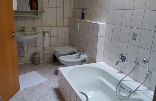 Mertesdorf Apartment | Winery J.Longen vacation apartment for 4 persons dogs allowed