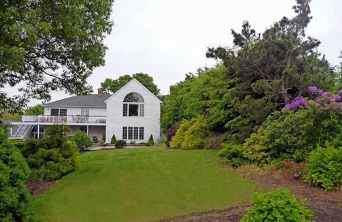 Gloucester House | Wingaersheek, Private & Public Beach, Luxury Home, Ext'd Family Show Annisquam