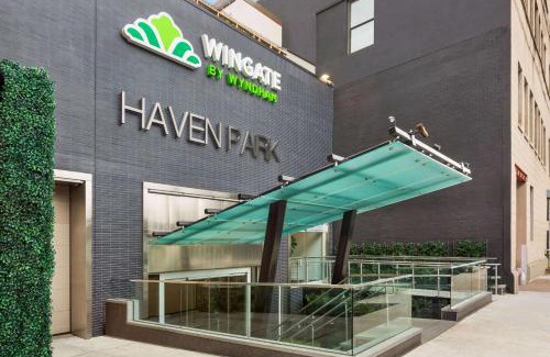 Mott Haven Hotel | Wingate by Wyndham Bronx Haven Park